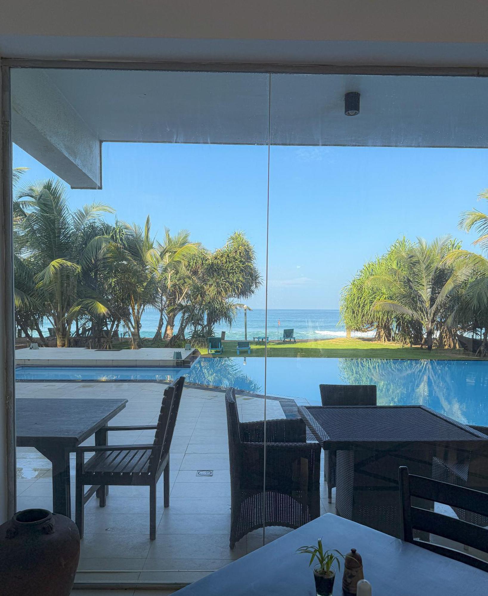 Serendib Beach Hotel Bentota Exterior photo